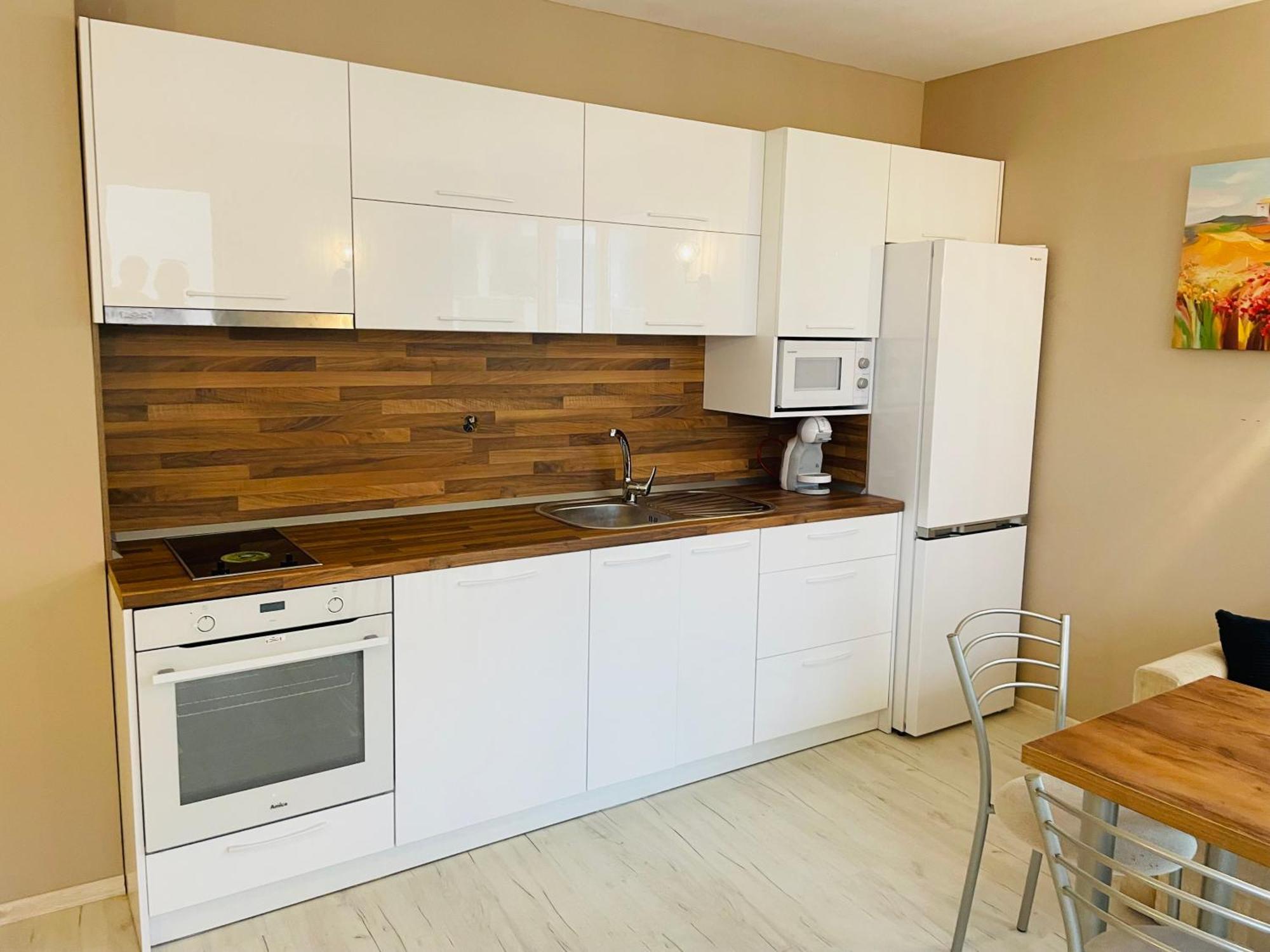 Blue Marine - Daneli Apartment Pantai Sunny Luaran gambar